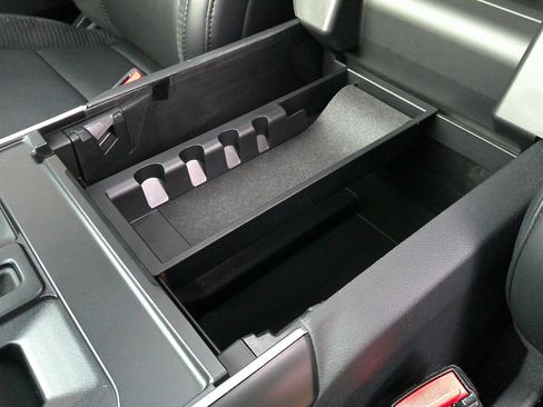 Used 2022 Ford F150 Raptor w/ Equipment Group 801A High image 54