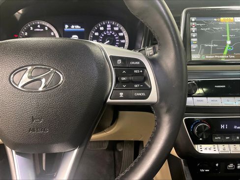 Used 2019 Hyundai Sonata Limited w/ Ultimate Package 04 image 24