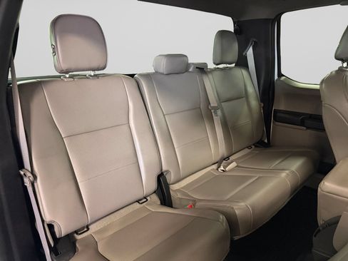 Used 2018 Ford F150 XL w/ Equipment Group 101A Mid AWD/4WD image 24