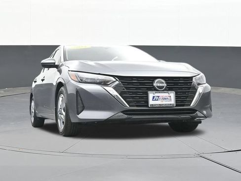 Used 2025 Nissan Sentra S FWD image 52