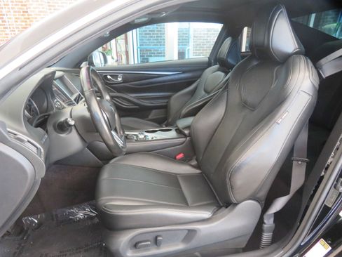 Used 2018 INFINITI Q60 3.0t Luxe image 15