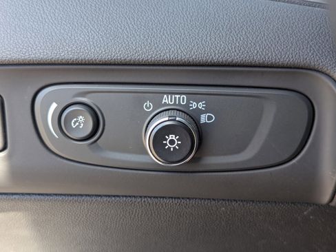 Used 2020 Buick Enclave Essence w/ Trailering Package, 5000 lbs. image 31