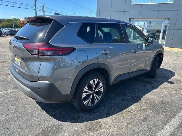 Certified 2023 Nissan Rogue SV FWD image 3