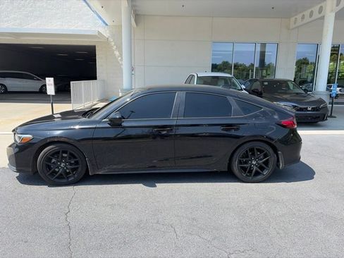 Used 2025 Honda Civic Sport image 2