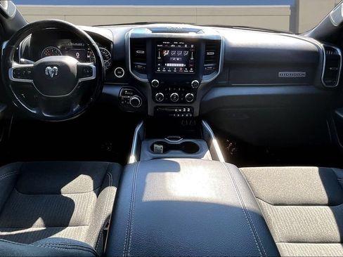 Used 2020 RAM 1500 Big Horn AWD/4WD image 10