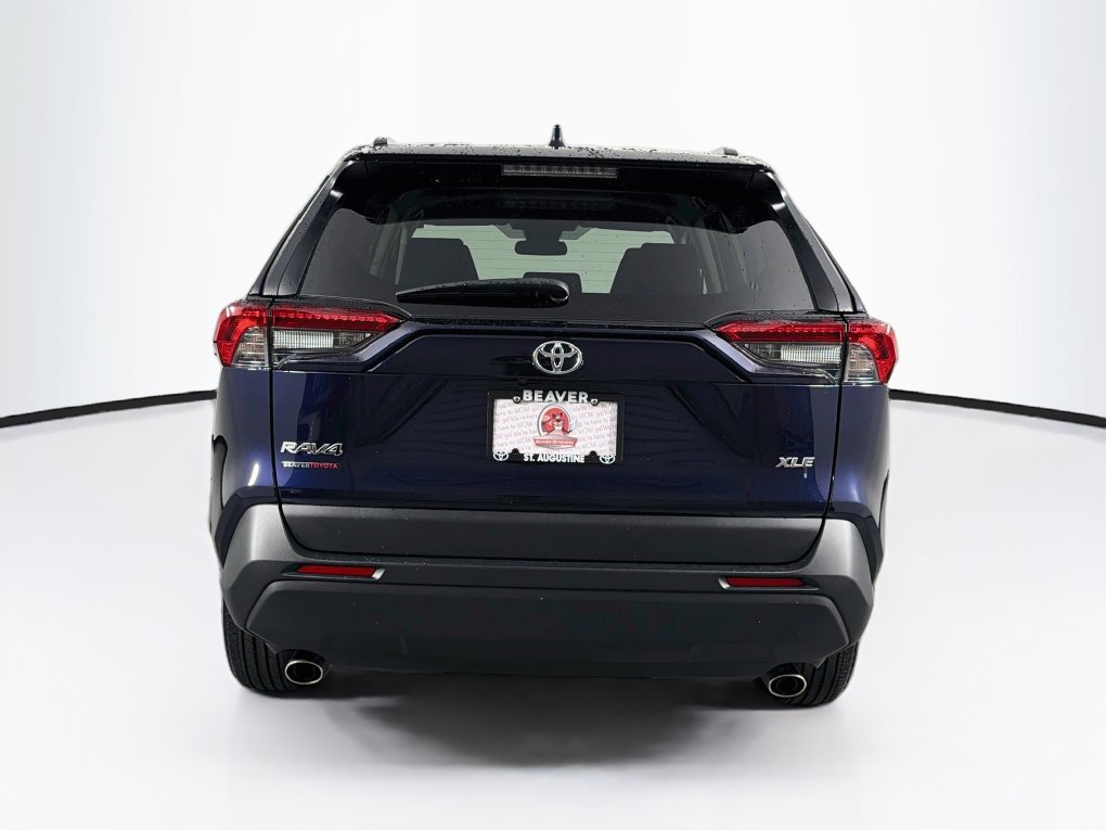 Used 2025 Toyota RAV4 XLE FWD image 8
