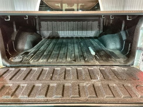 Used 2023 RAM 1500 Laramie image 24