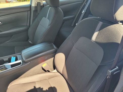 Certified 2024 Nissan Sentra SV FWD image 13