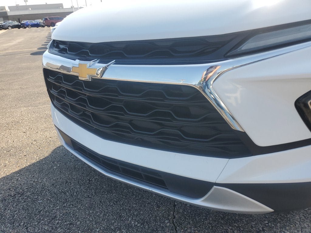 Used 2024 Chevrolet Blazer LT AWD/4WD image 11