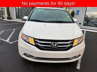 Used 2015 Honda Odyssey Touring video 2