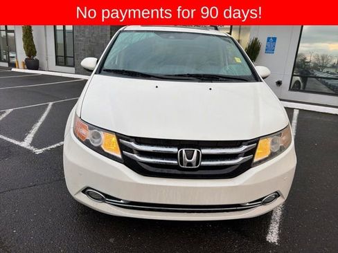 Used 2015 Honda Odyssey Touring image 2
