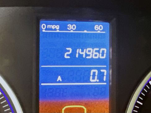 Used 2011 Honda CR-V LX image 18