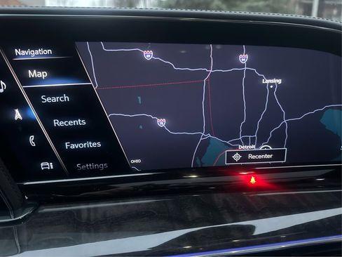 Used 2021 Cadillac Escalade Premium Luxury w/ Performance Package image 37