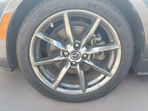 Used 2020 MAZDA MX-5 Miata RF Grand Touring RWD image 26