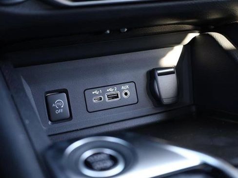 New 2025 Nissan Sentra SV w/ All-Weather Package image 15