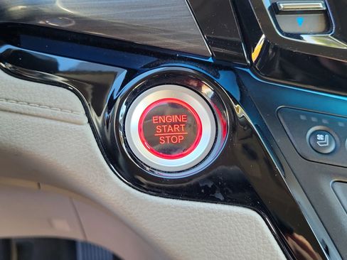 Used 2022 Honda Odyssey Elite image 23