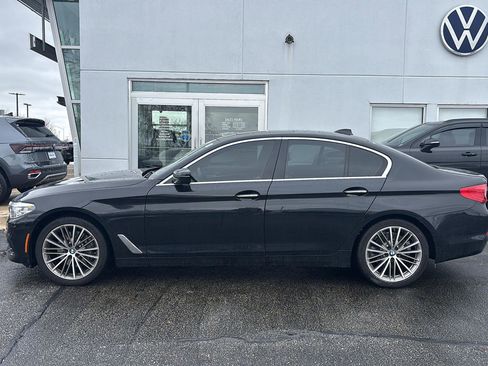 Used 2018 BMW 530i xDrive image 12