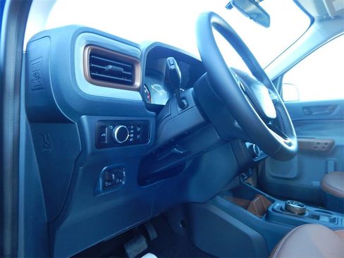 New 2024 Ford Maverick Lariat w/ 4K Tow Package image 15