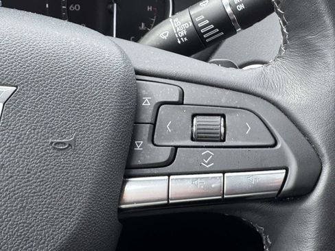 Certified 2022 Cadillac XT4 Premium Luxury w/ Enhanced Visibility Package image 13