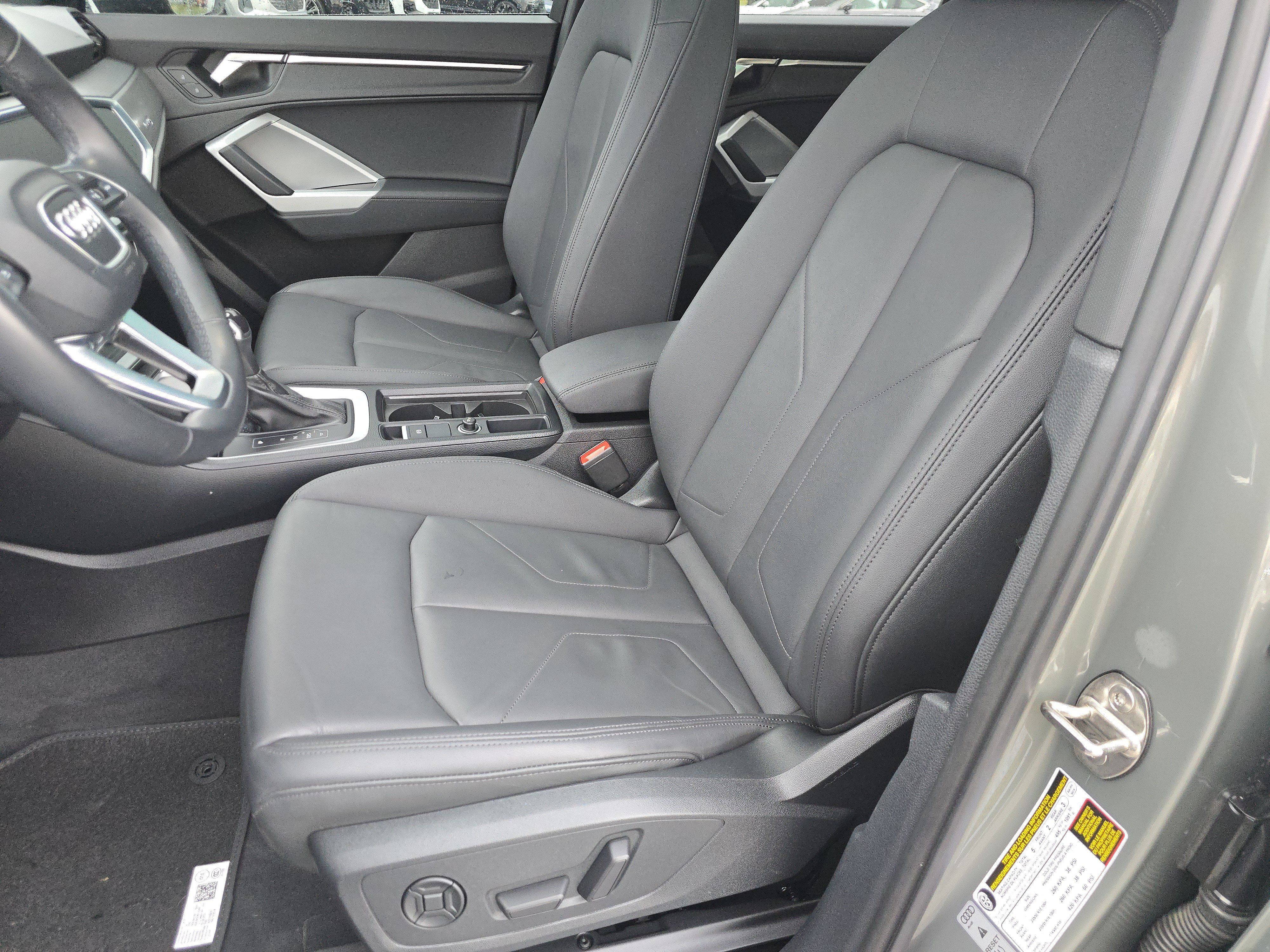 Certified 2023 Audi Q3 2.0T Premium w/ Convenience Package AWD/4WD image 20
