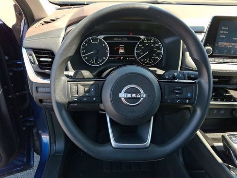 Certified 2023 Nissan Rogue SV AWD/4WD image 19