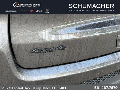 Used 2024 Jeep Compass Latitude w/ Convenience Group AWD/4WD image 15