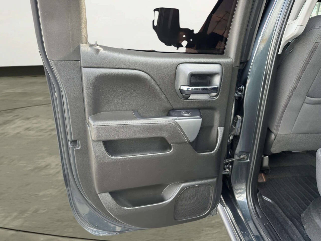 Used 2017 Chevrolet Silverado 1500 LT w/ All Star Edition AWD/4WD image 13