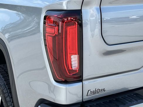 New 2026 GMC Sierra 1500 AT4 w/ AT4 Premium Package AWD/4WD image 6