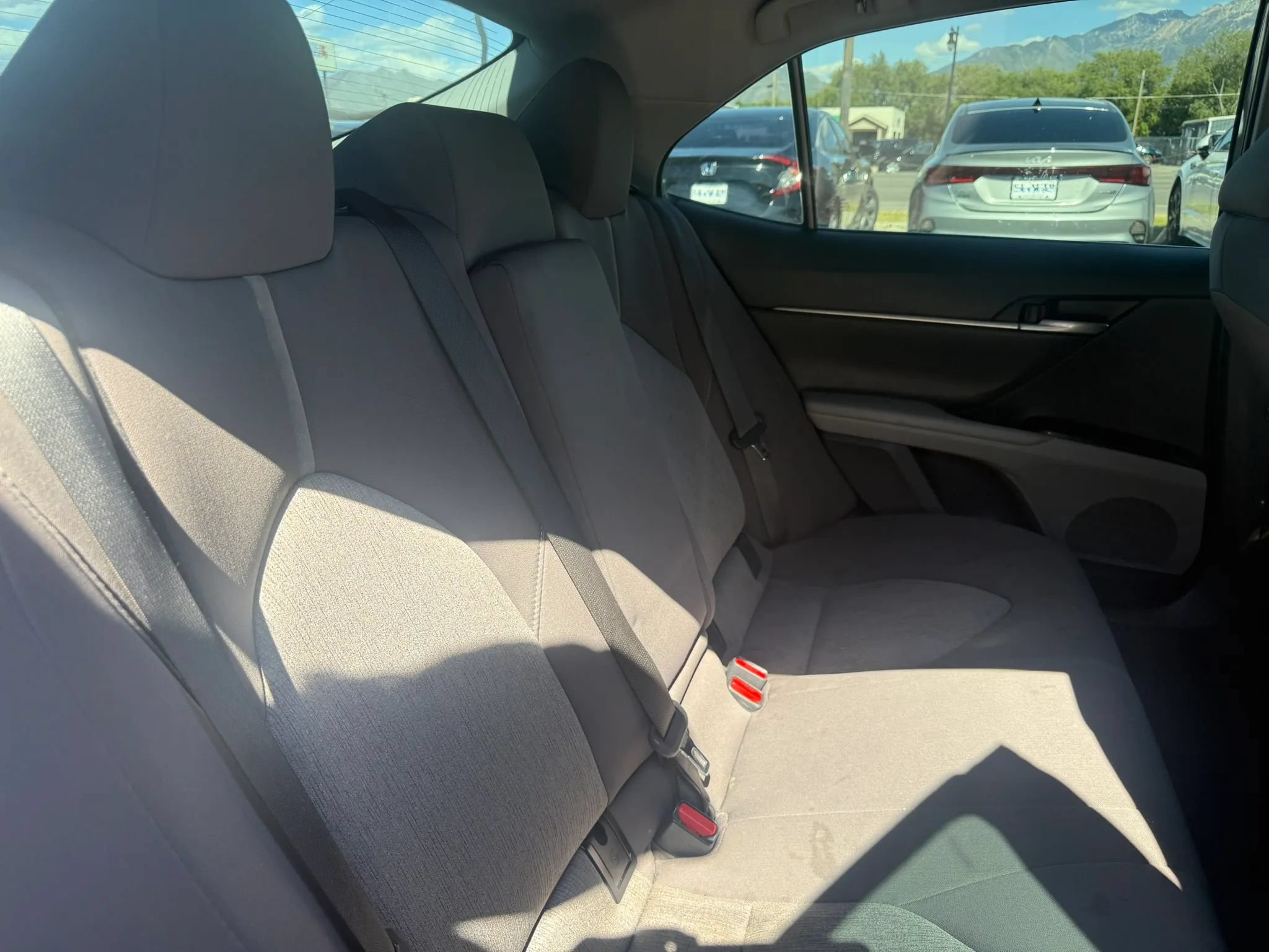 Used 2024 Toyota Camry LE FWD image 21