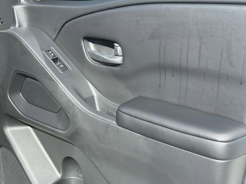 New 2026 Nissan Frontier SV w/ All-Weather Content Package image 18