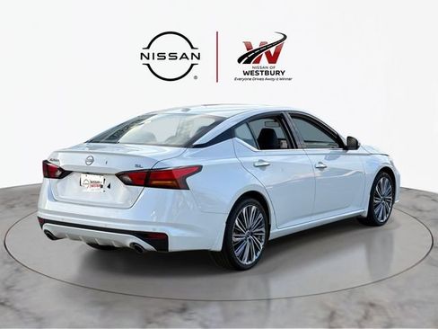 Certified 2025 Nissan Altima 2.5 SL FWD image 7
