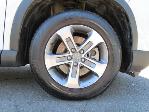 Certified 2023 Honda Pilot EX-L image 9