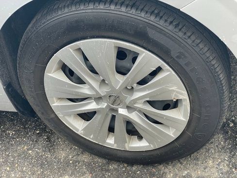 Certified 2023 Nissan Sentra S FWD image 20