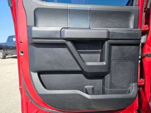 Used 2019 Ford F150 XLT w/ Equipment Group 302A Luxury image 15