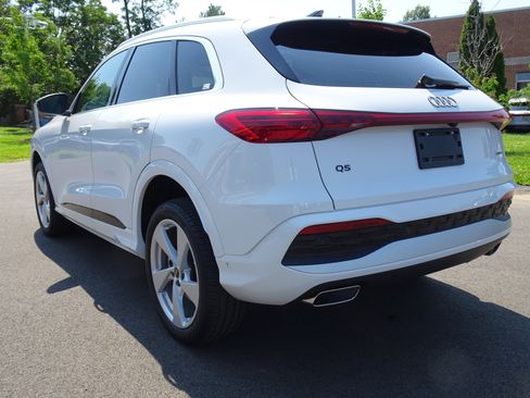 New 2025 Audi Q5 Premium Plus image 3