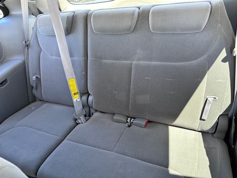 Used 2004 Toyota Sienna LE FWD image 7