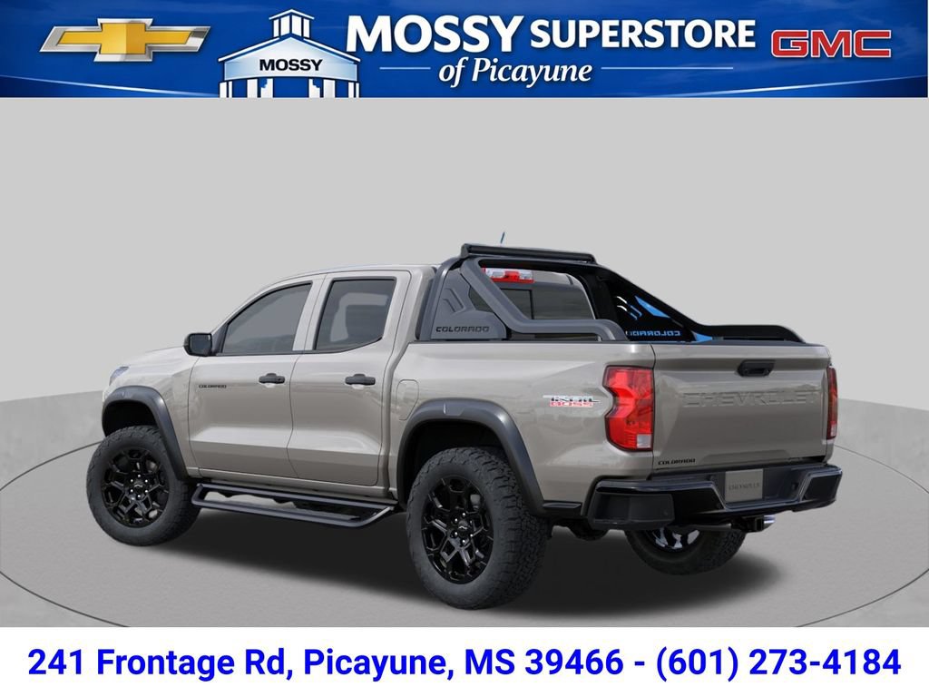 New 2026 Chevrolet Colorado Trail Boss w/ Midnight Edition AWD/4WD image 3