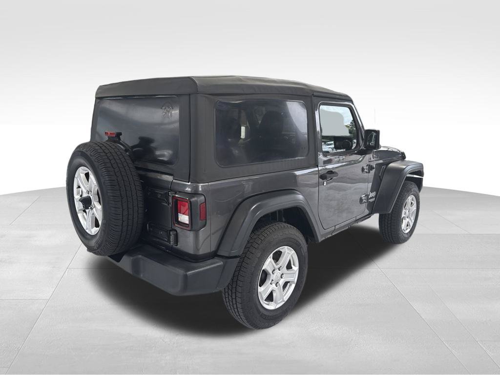 Used 2019 Jeep Wrangler Sport AWD/4WD image 9