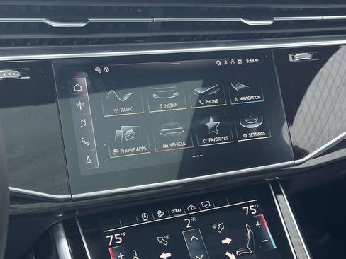 Used 2023 Audi Q7 2.0T Premium w/ Convenience Package image 30