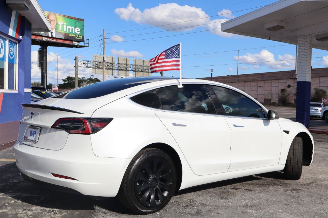 Used 2020 Tesla Model 3 Standard Range Plus RWD image 5