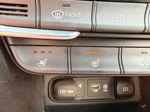 Used 2019 Hyundai Santa Fe AWD image 20