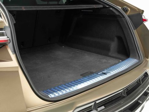 Used 2024 Lamborghini Urus Performante image 65