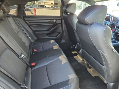 Used 2021 Honda Accord Sport image 28