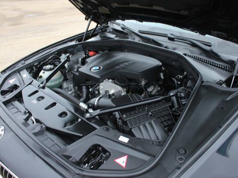 Used 2016 BMW 528i xDrive Sedan image 56