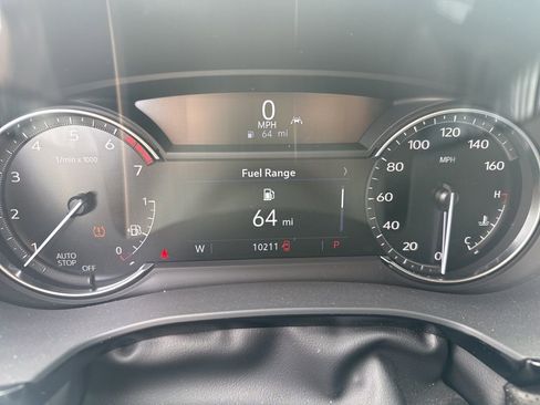 Used 2024 Cadillac XT5 Luxury FWD image 14