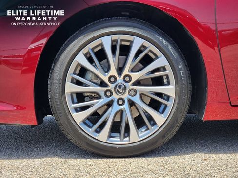 Used 2020 Lexus ES 300h w/ Premium Package FWD image 8