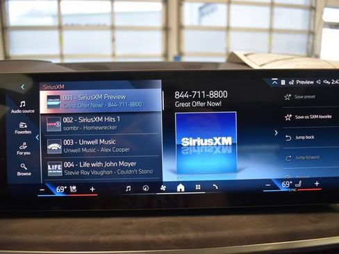New 2026 BMW X5 xDrive40i w/ Premium Package AWD/4WD image 21