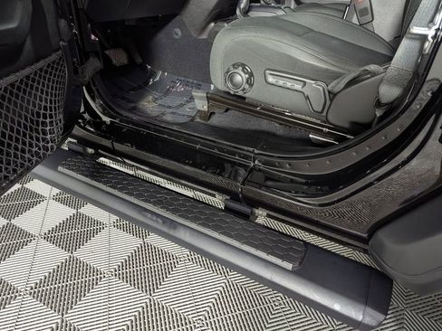 Certified 2018 Jeep Wrangler Sport image 15