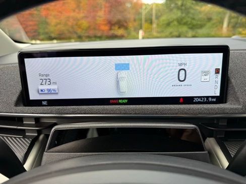 Certified 2023 Ford Mustang Mach-E Premium image 21