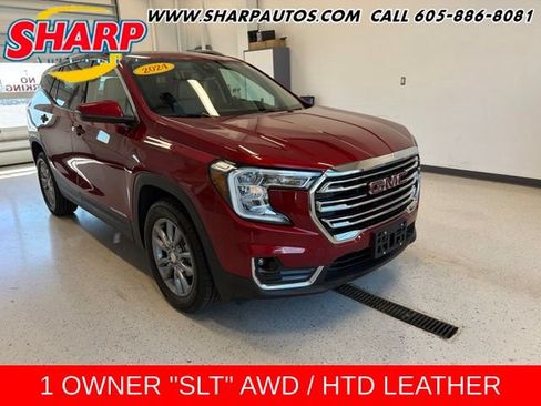Used 2024 GMC Terrain SLT AWD/4WD image 1